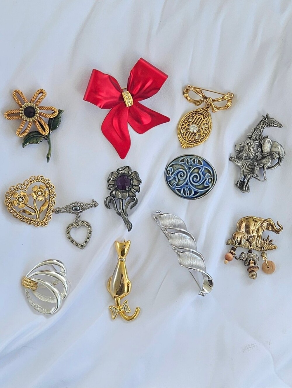 Vintage Brooch Lot of 12 Mixed Costume Pins 1980s 1990s Cat Elephant Red Bow